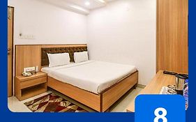 Fabhotel Stay Inn International - Nr Sealdah Station